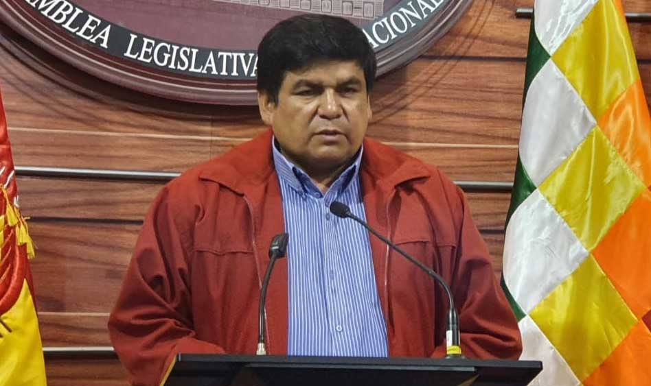 MAS pide perdón por su prepotencia y errores cometidos