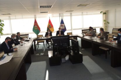 Reunión de cámaras de industria y comercio para la reactivación económica