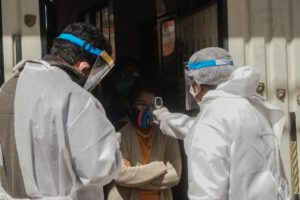 Rastrillaje para detectar posibles casos de Covid-19 en La Paz