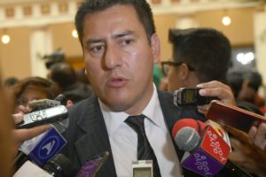 La Justicia dejó sin efecto la orden de aprensión contra el exministro Javier Zavaleta