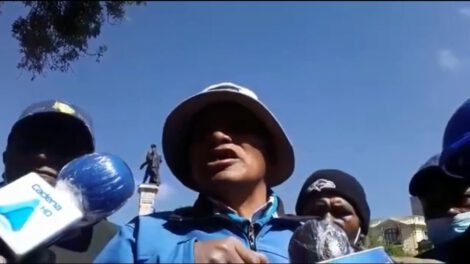 Milicias armadas en Bolivia para defender al pueblo