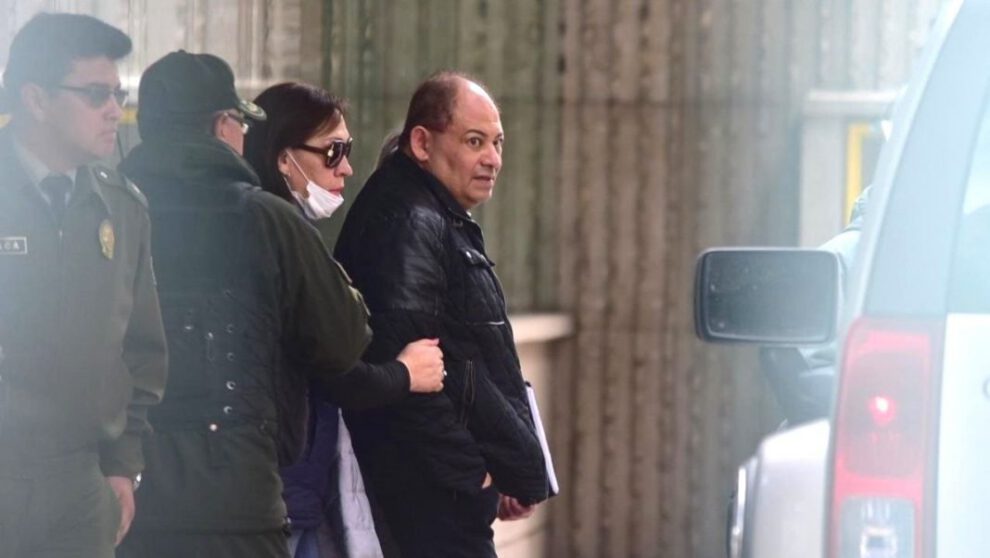 El exministro Carlos Romero fue favorecido por la justicia