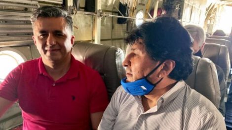 Evo Morales retorno a Bolivia acompañado de Sacha Llorenti