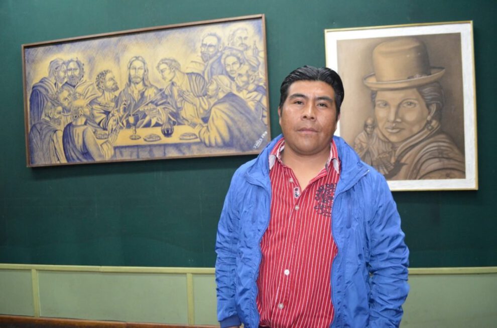 Exposición de Rimber Santos en la Casade la Cultura