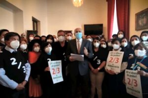 Carlos Mesa recurso TCP para restituir los 2/3 en la Asamblea