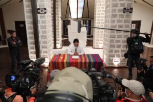 Evo Morales asegura que junto al presidente Arce retomará industrialización del litio