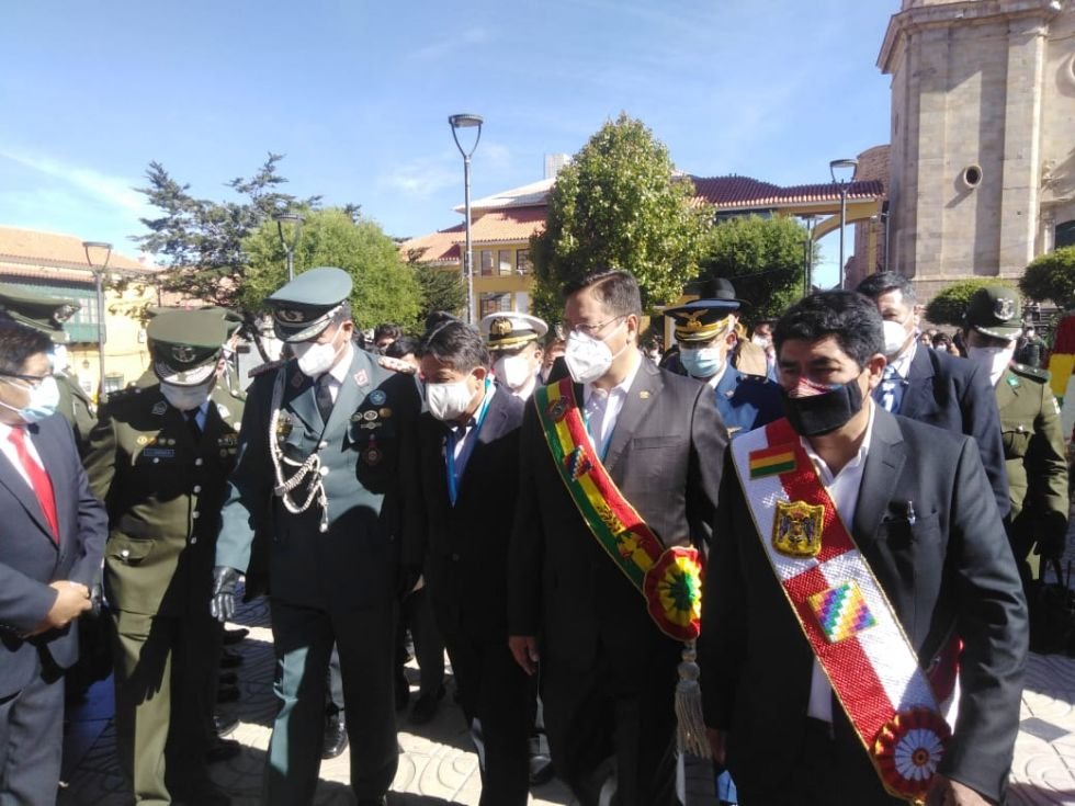 Ceremonia de la gesta libertaria de Potosí con Luis Arce y David Choquehuanca