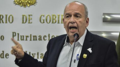 Proceso contra Arturo Murillo por quema de libreta militar de Evo Morales