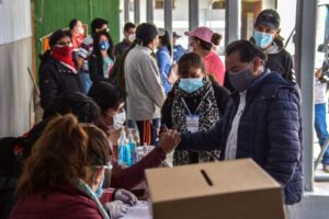Personas durante las Elecciones Subnacionales 2021