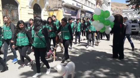 ITESCAA 21 años con desfile silencioso para cuidar a las mascotas