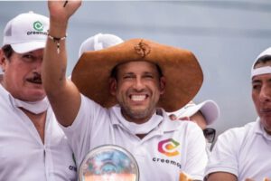 Candidatura de Camacho en Santa Cruz