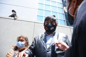 Rafael Tata Quispe denuncia al Estado por agresiones en Plaza Murillo