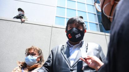 Rafael Tata Quispe denuncia al Estado por agresiones en Plaza Murillo