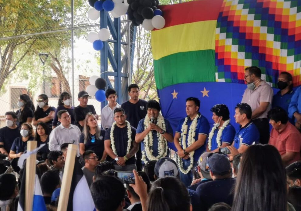 Evo Morales en Villa Victoria tras descubrir el robo de títulos de propiedad