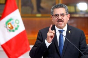 Renuncia del Presidente Merino durante un mensaje televisado