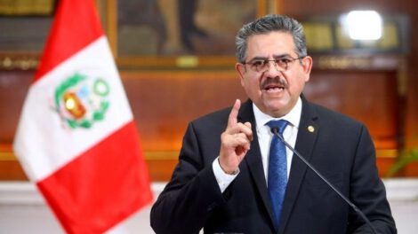 Renuncia del Presidente Merino durante un mensaje televisado