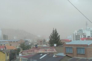 Alerta naranja Oruro por vientos entre 40 a 70 kilómetros por hora