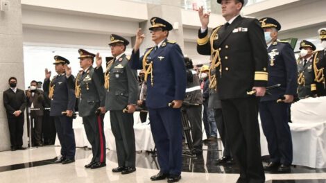 Comandante en Jefe de las FF.AA. Jaime Alberto Zabala asume el cargo