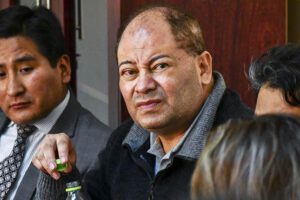 Carlos Romero asegura que Issa y Santamaría le ayudarían si perjudicaba a Evo
