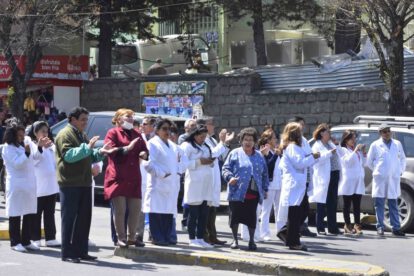 paro médico en la Caja Nacional de Salud