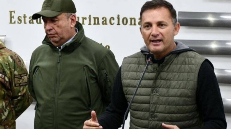 Interpol busca a exministros Murillo y López