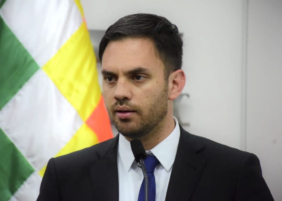 Gobierno de persecución política según Eduardo Del Castillo