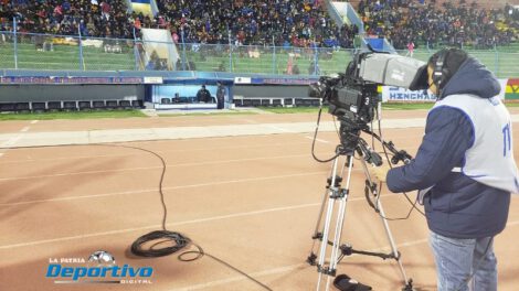 Derechos televisivos del fútbol en Bolivia
