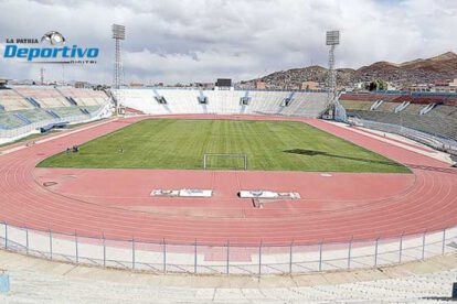 Aficionados al fútbol en la Copa Simón Bolívar