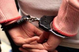 Aprehenden a la agresora del niño flagelado en Warnes