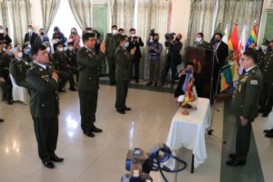 Nuevo Estado Mayor de la Policía posesionado por Eduardo Del Castillo