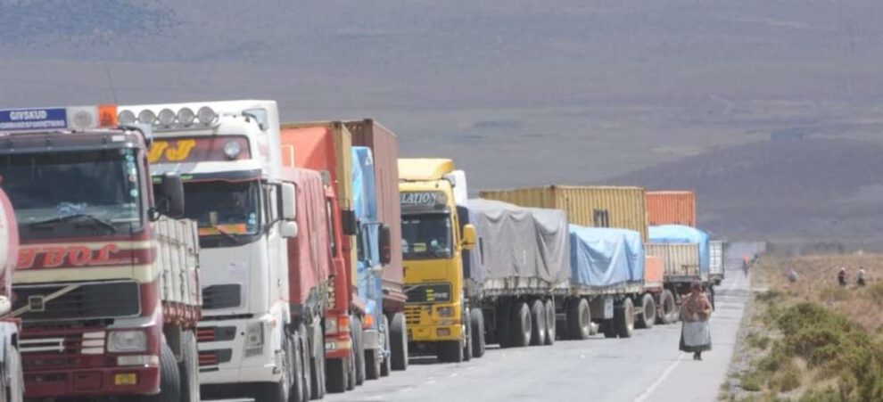 Diferimiento de créditos en el sector transporte pesado de Bolivia