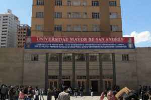 UMSA crisis sueldos noviembre