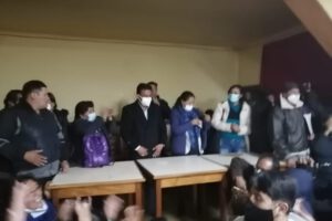 Hjalmar Portillo precandidato MAS a la Alcaldía de Oruro