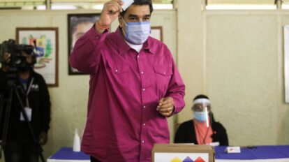 Chavismo en Venezuela consolidando su poder a pesar de la alta abstención