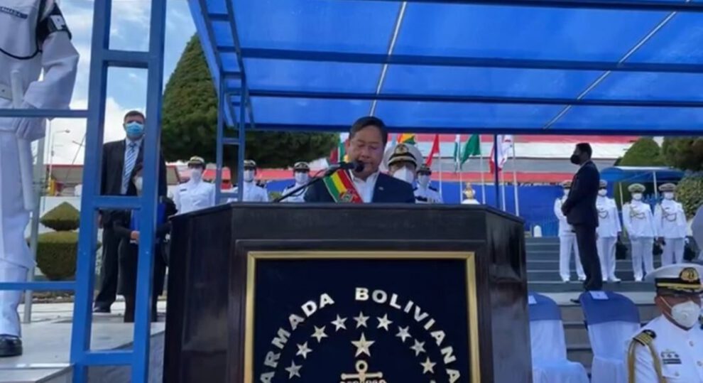 El Presidente, Luis Arce, en el acto de egreso de la Armada Boliviana