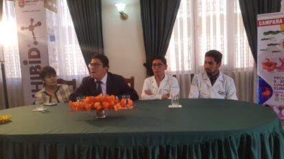Campaña gratuita contra la gastritis en Oruro