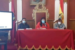Bono de apoyo solidario a madres de familia en Oruro