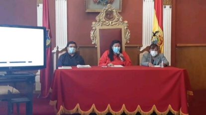 Bono de apoyo solidario a madres de familia en Oruro