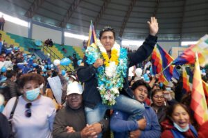 Adhemar Wilcarani candidato a la alcaldía por el MAS en Oruro