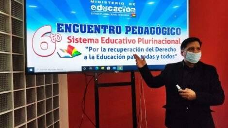Nivelación de la gestión 2020 en educación según Adrián Quelca