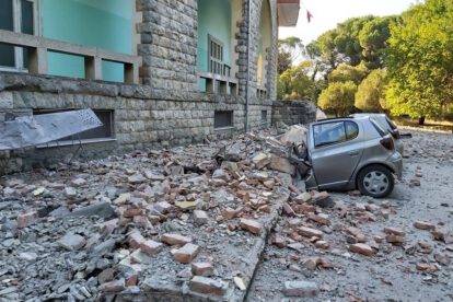 Terremoto en Albania dejó varios daños materiales