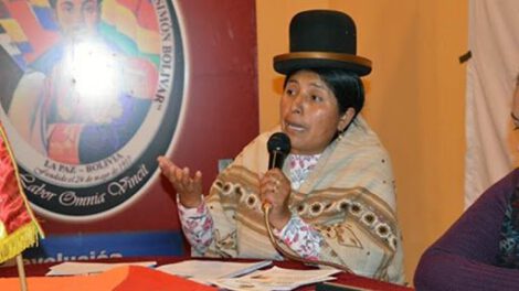 Francisca Alvarado candidata a la Gobernación de Oruro