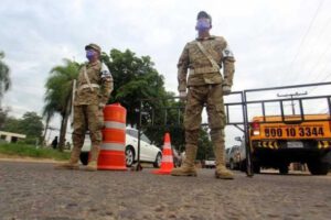 Larrea pide restringir ingreso de pasajeros por nueva cepa del Covid-19