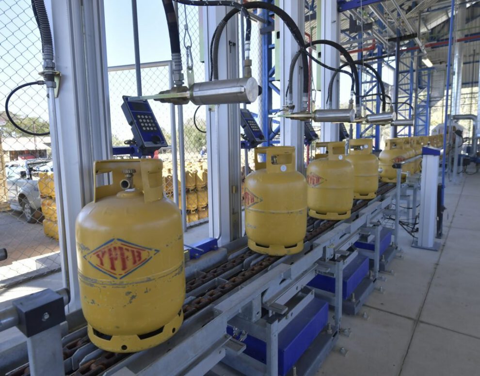 Abastecimiento de combustibles durante las fiestas de fin de año