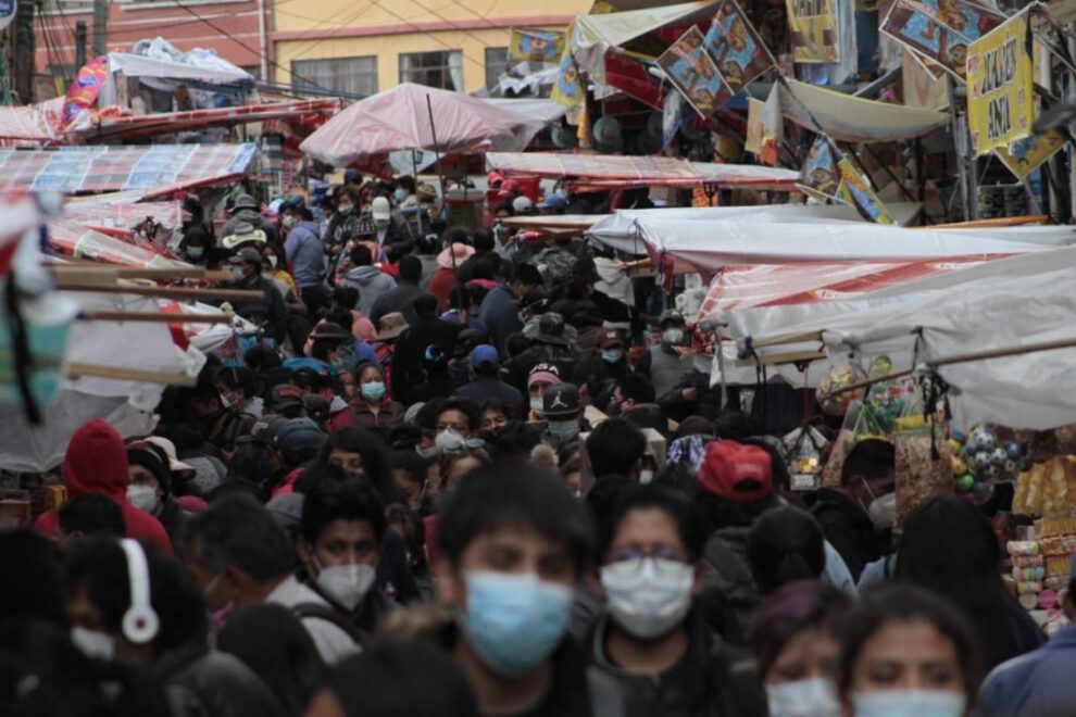 Covid-19 en Bolivia con 674 nuevos casos reportados