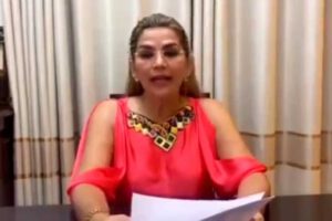 Jeanine Áñez renuncia a Demócratas