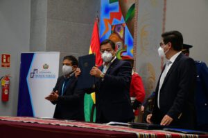 El Presidente del Estado promulga la Ley del PGE que fortalece el sistema sanitario boliviano