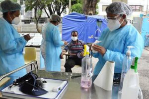 Covid-19 en Bolivia reporta 1.293 nuevos casos