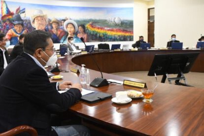 Presidente de Bolivia, Luis Arce Catacora, promueve medicina tradicional