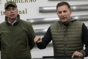 Caso gases lacrimógenos con Arturo Murillo y Luis Fernando López